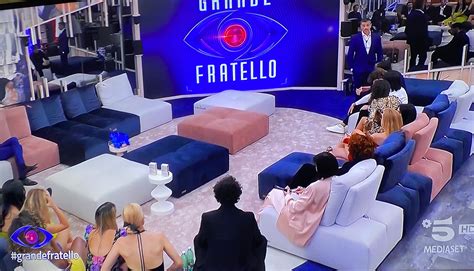 nominati del gf|Grande Fratello, i nominati e chi è il preferito dal pubblico. Gaffe .